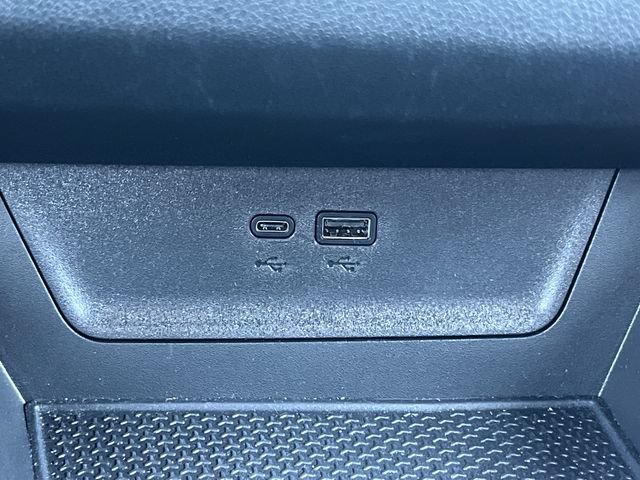 Used 2026 Chevrolet Equinox LT AWD/4WD image 25
