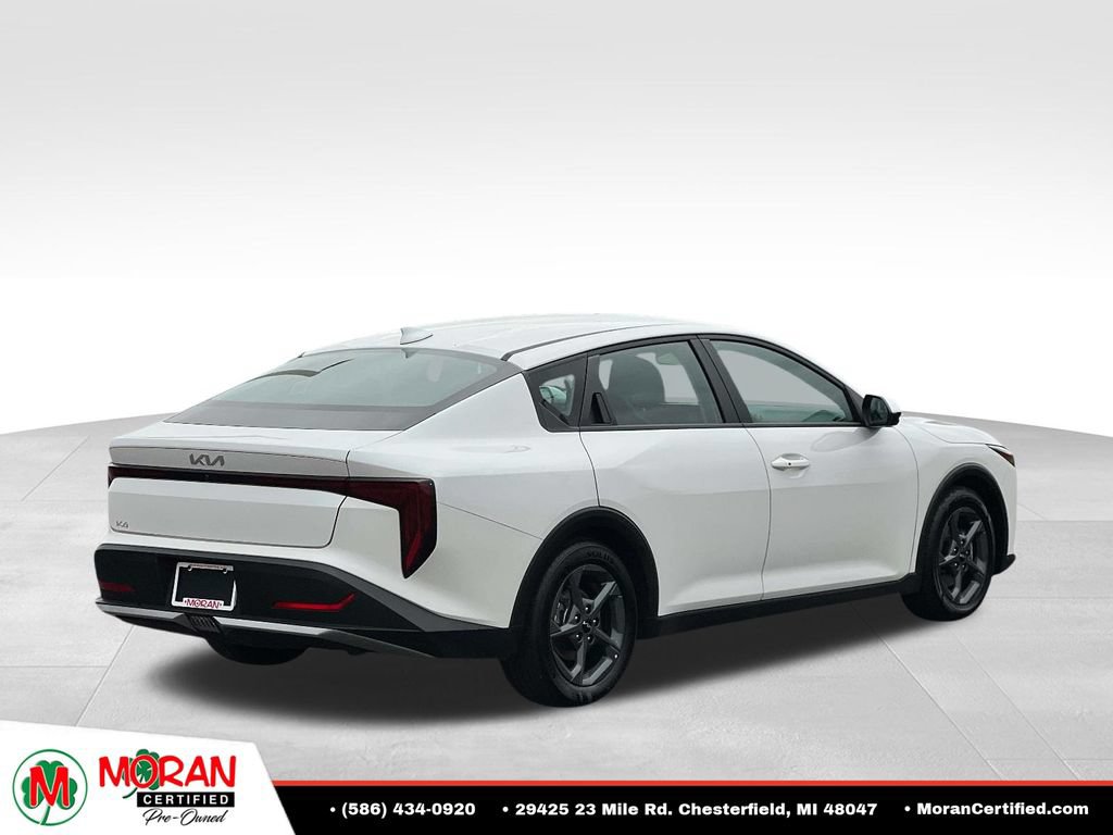 Used 2025 Kia K4 FWD image 5