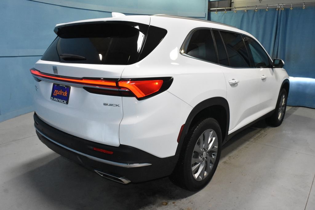 Used 2025 Buick Enclave Preferred image 26