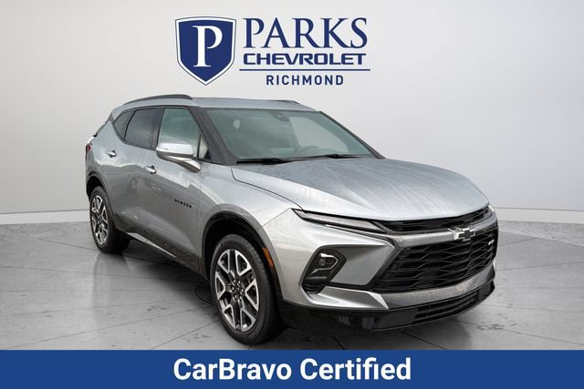 Used 2025 Chevrolet Blazer RS FWD image 1