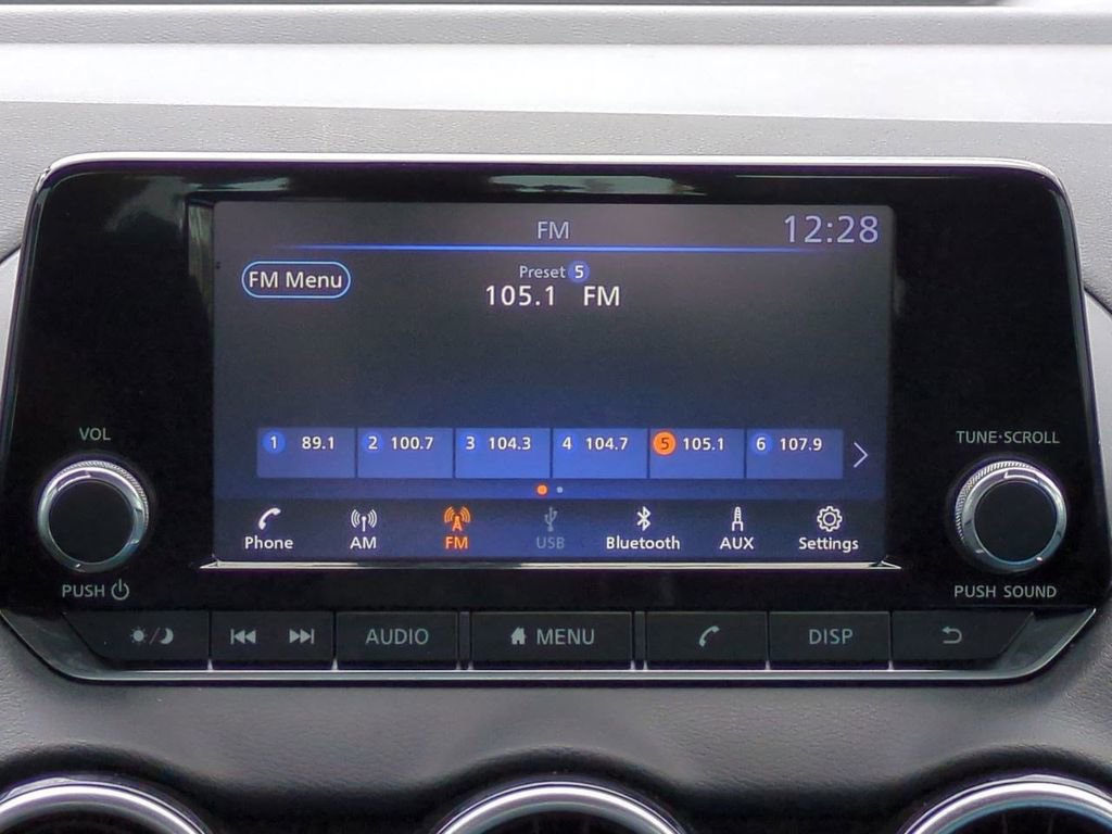 Certified 2022 Nissan Sentra S image 17