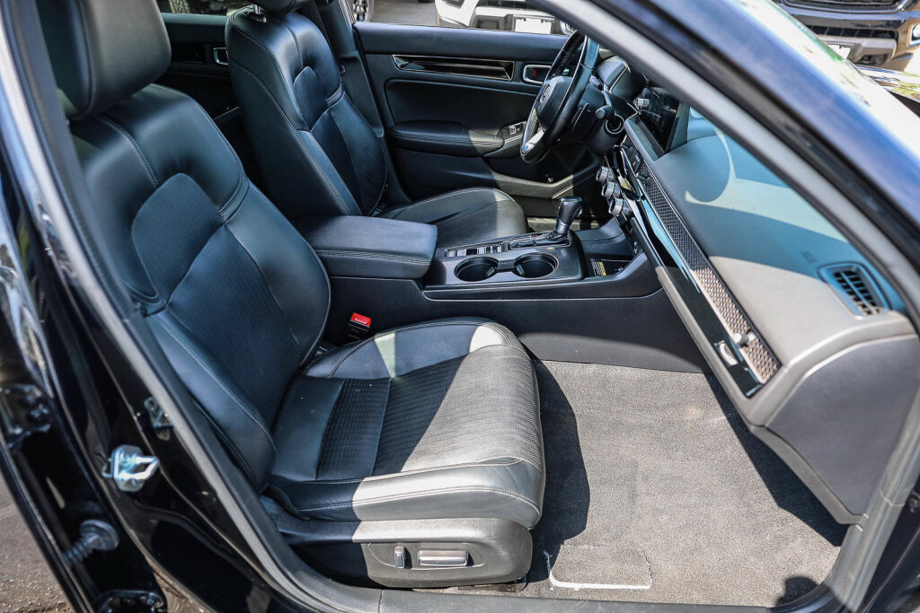 Used 2022 Honda Civic Sport Touring image 9