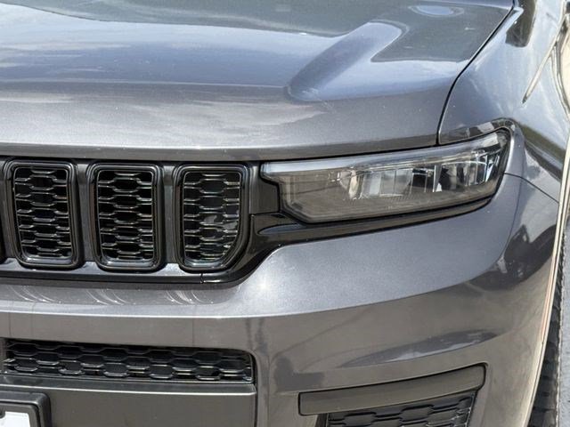 Used 2021 Jeep Grand Cherokee L Laredo AWD/4WD image 11