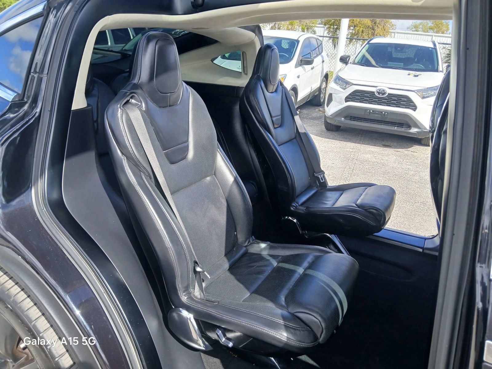 Used 2016 Tesla Model X Performance image 15