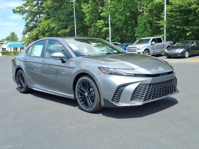 New 2026 Toyota Camry SE w/ Convenience Package
