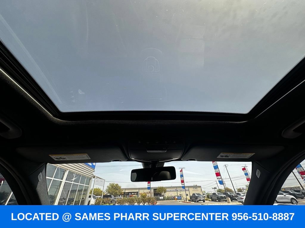 Used 2019 Mercedes-Benz C 300 4MATIC Sedan image 18
