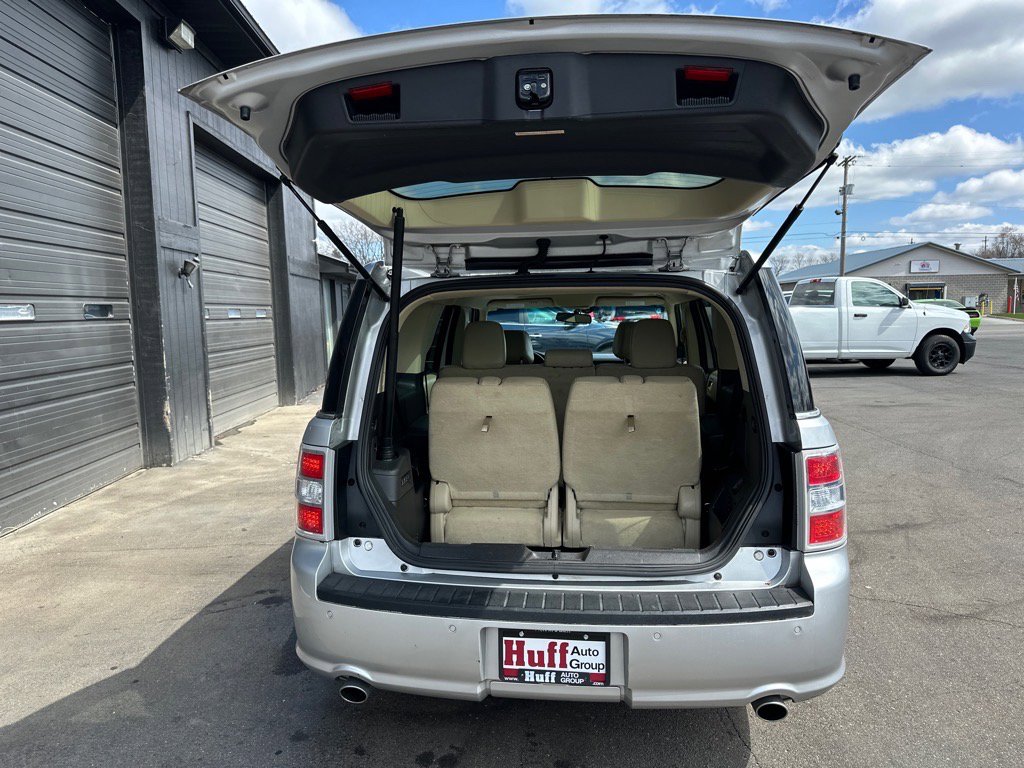 Used 2019 Ford Flex Limited w/ Equipment Group 301A image 9