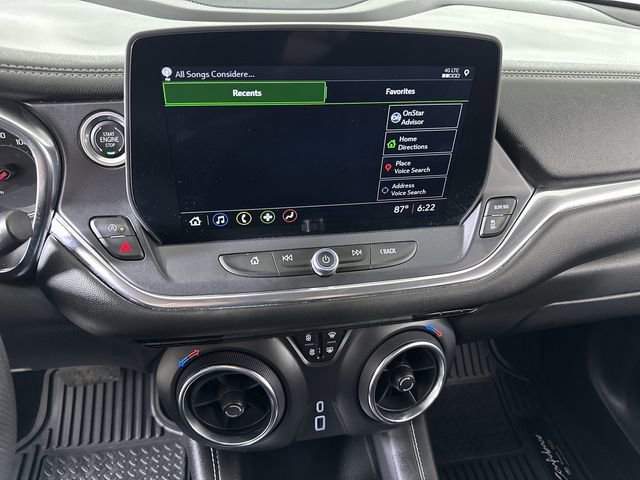 Used 2025 Chevrolet Blazer LT AWD/4WD image 14
