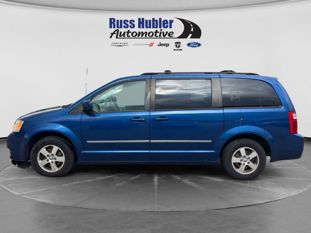 Used 2010 Dodge Grand Caravan SXT FWD image 2
