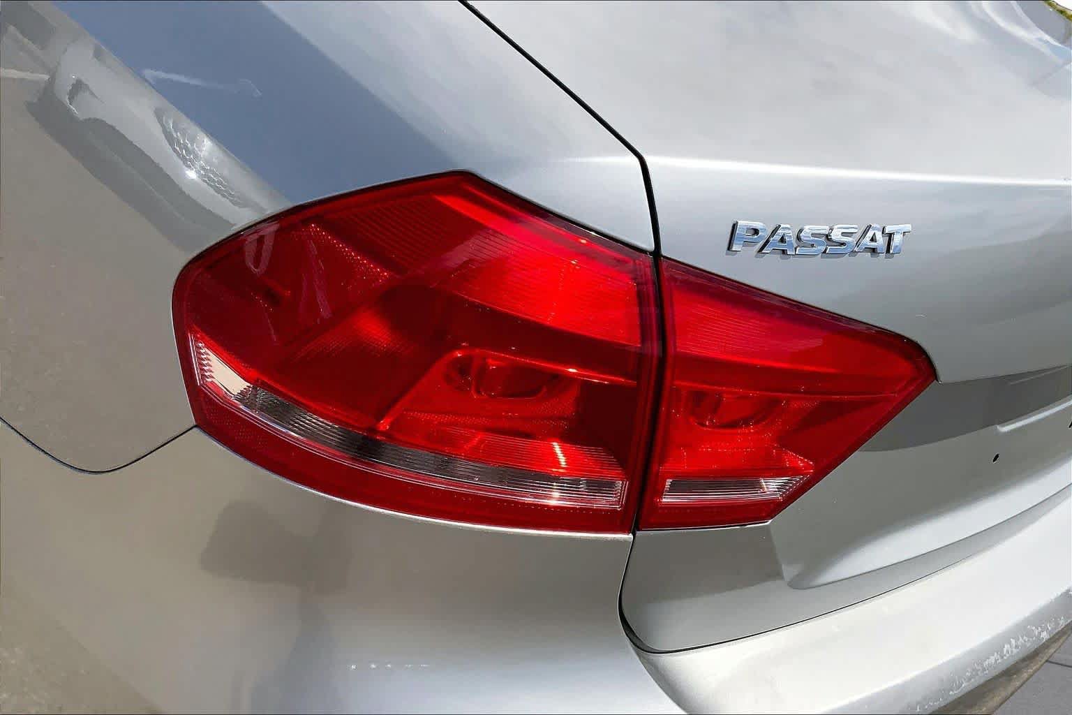 Used 2014 Volkswagen Passat 1.8T S FWD image 28