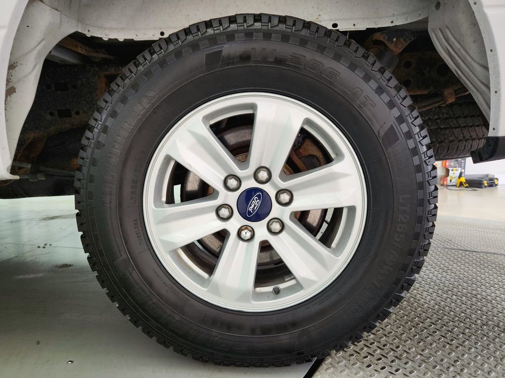 Used 2016 Ford F150 XLT image 29