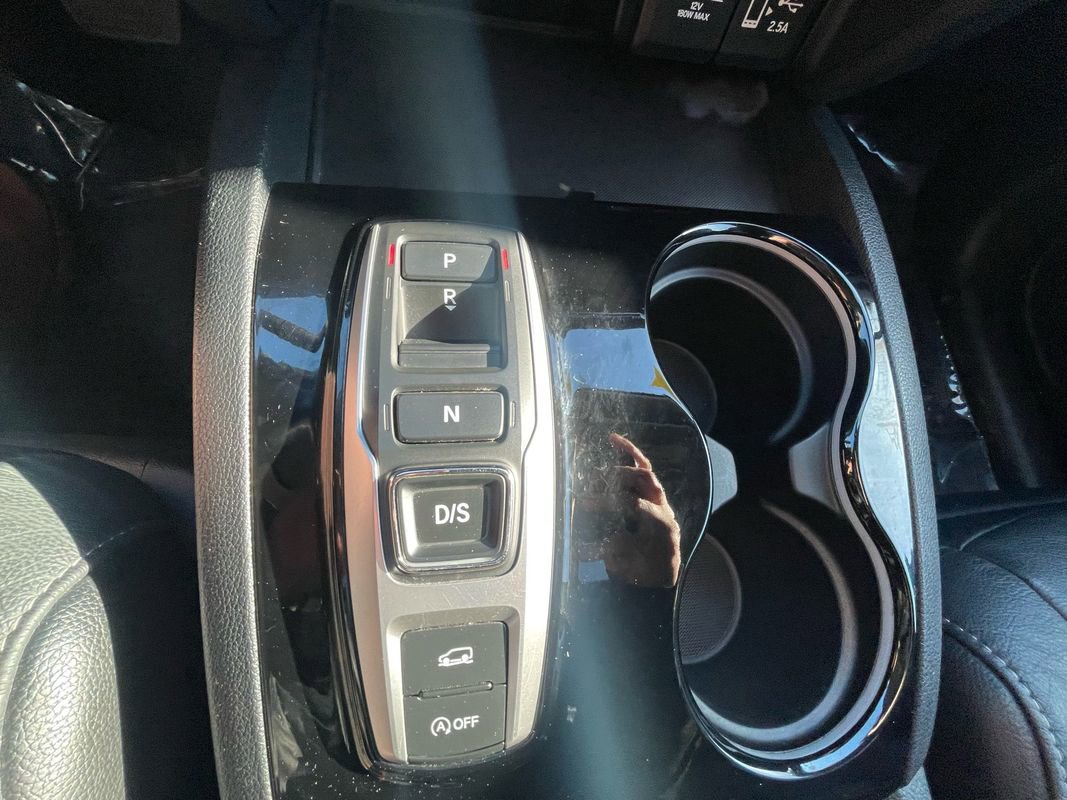 Used 2021 Honda Pilot Touring image 18