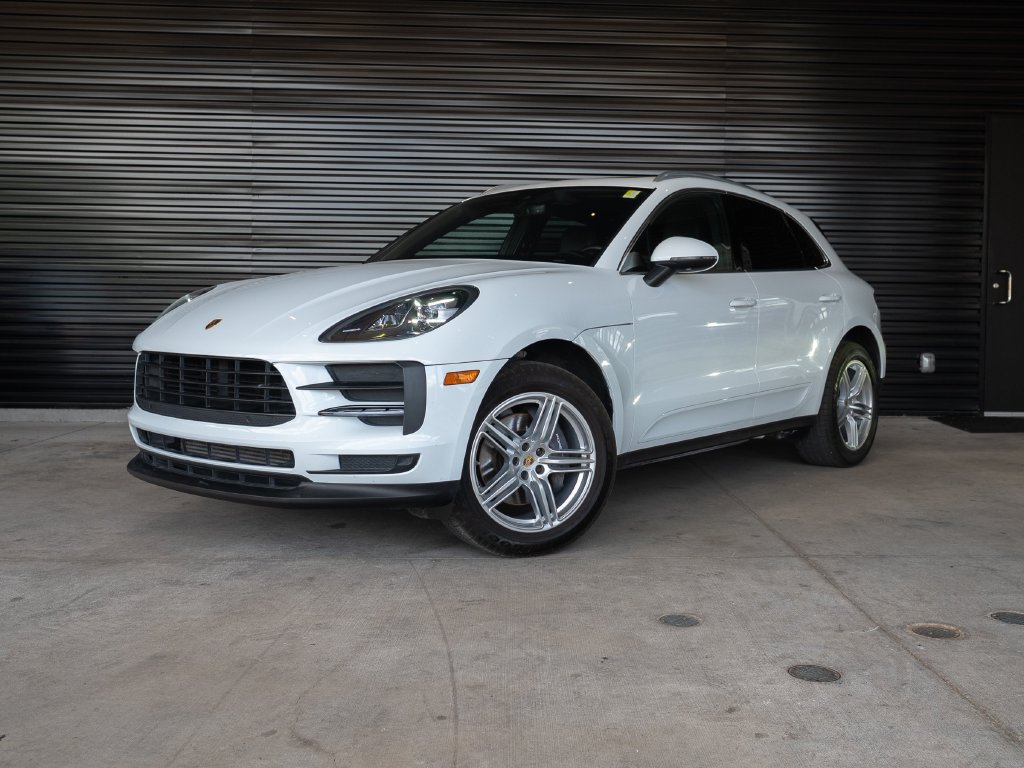 Certified 2021 Porsche Macan AWD/4WD image 1