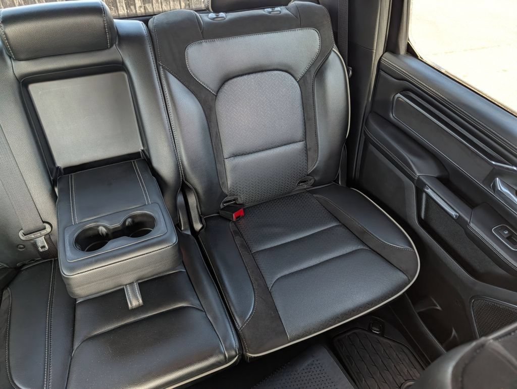 Used 2024 RAM 1500 Laramie AWD/4WD image 39