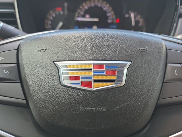 Used 2018 Cadillac XT5 Luxury w/ Driver Awareness Package FWD image 5