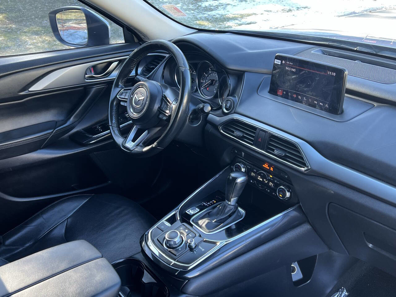 Used 2018 MAZDA CX-9 Touring image 30