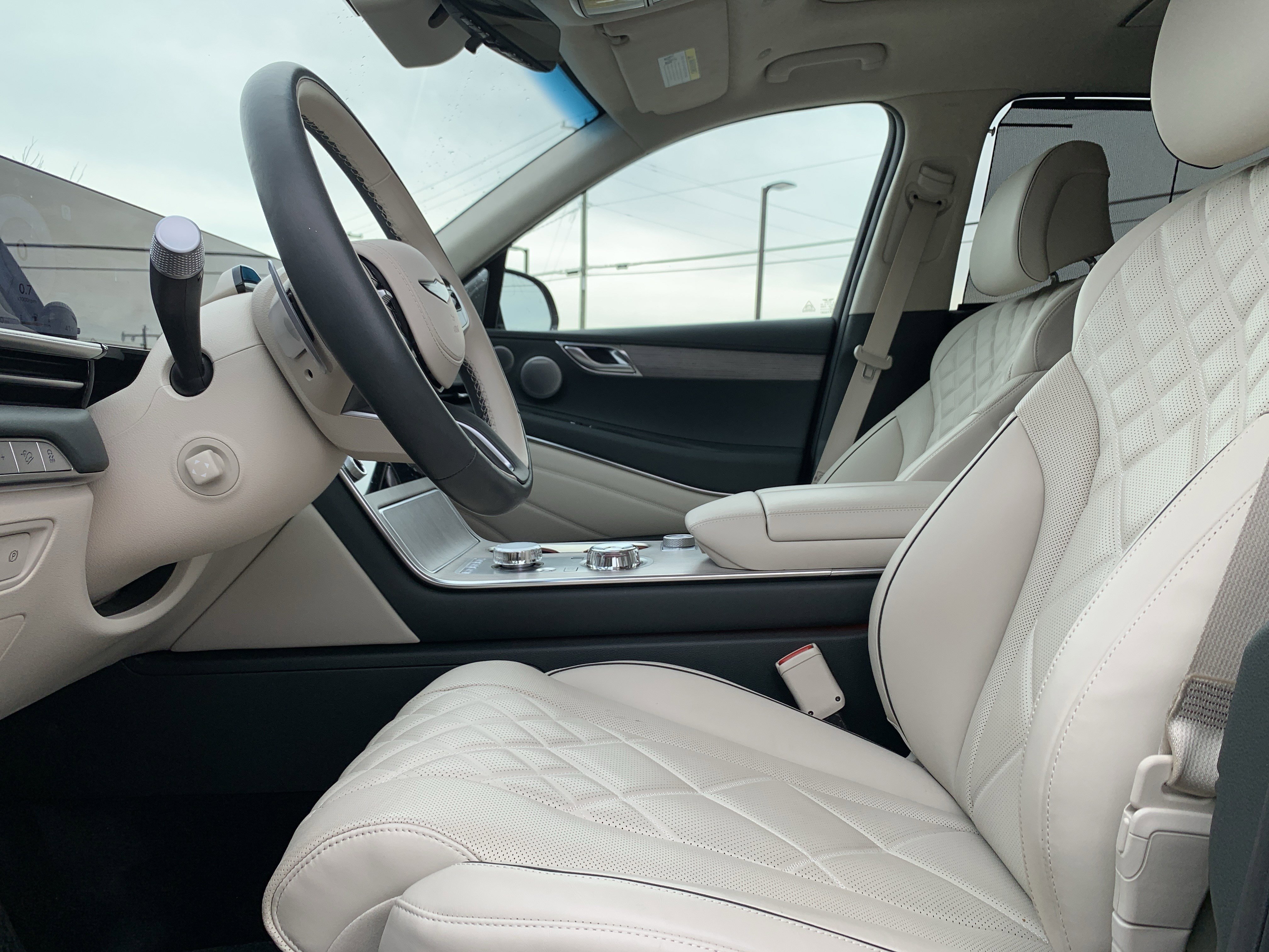 Used 2025 Genesis GV80 3.5T Prestige image 16