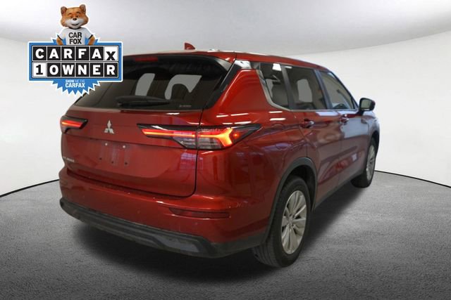 Used 2025 Mitsubishi Outlander ES image 13
