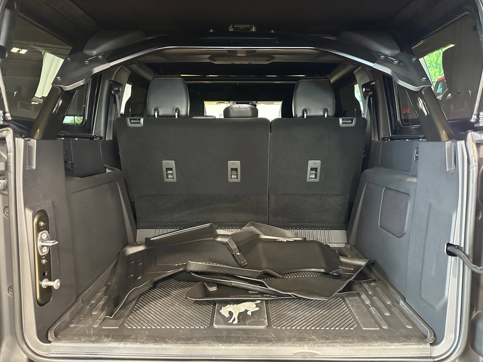 Used 2024 Ford Bronco Raptor w/ Interior Carbon Fiber Pack 6 AWD/4WD image 46