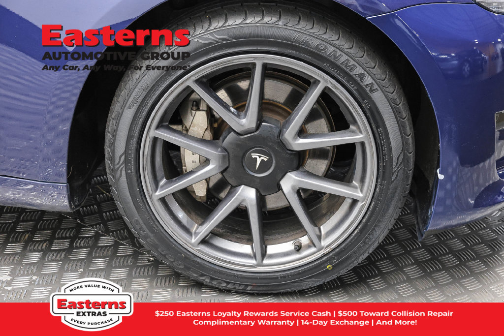 Used 2023 Tesla Model 3 Standard Range RWD image 26