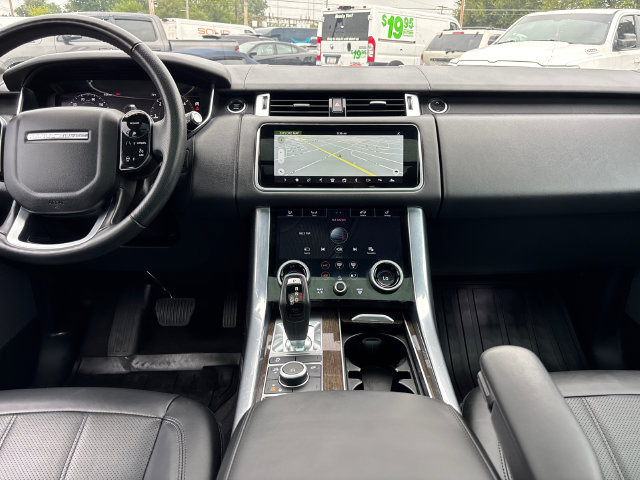 Used 2018 Land Rover Range Rover Sport HSE AWD/4WD image 11