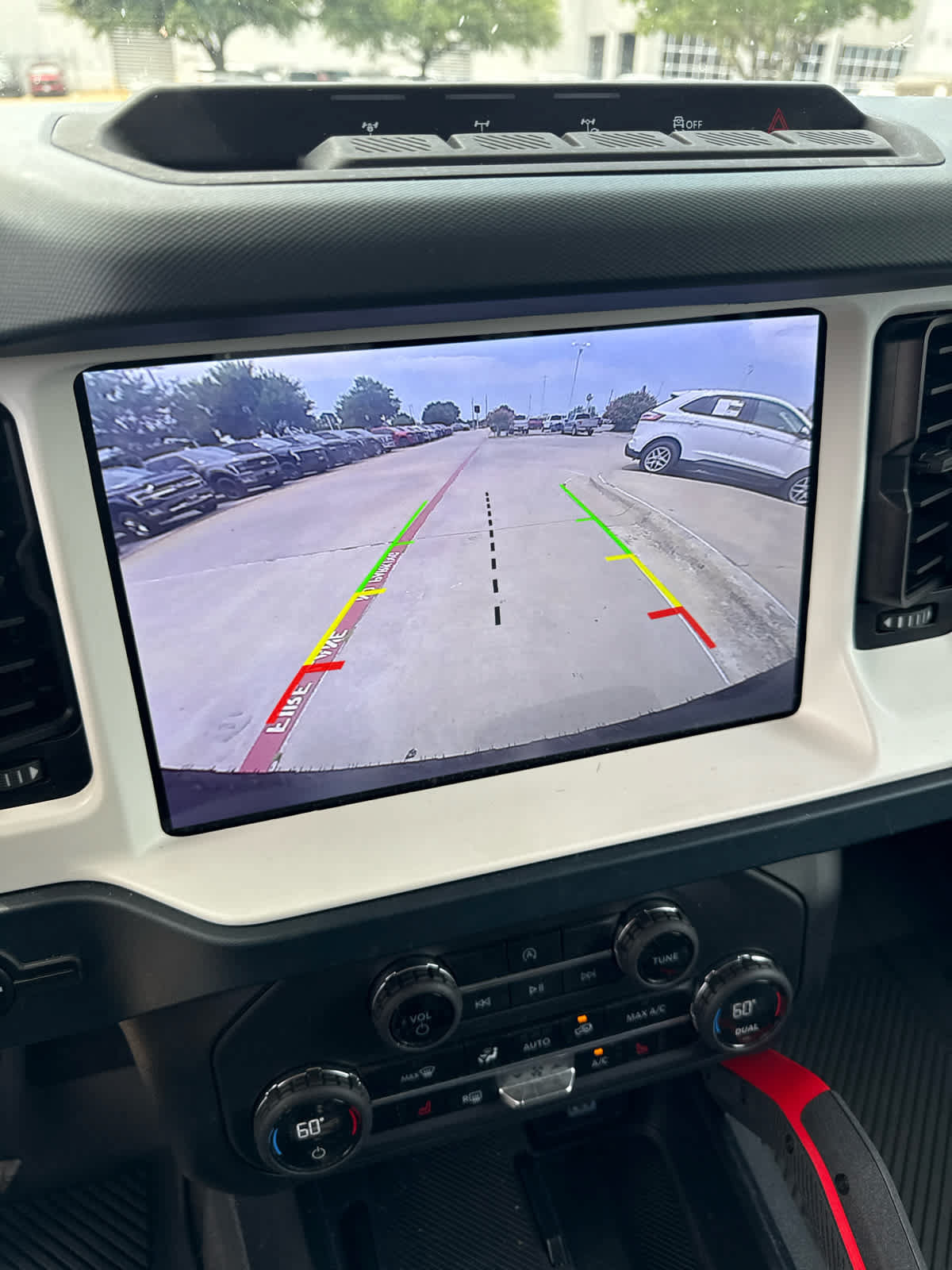 Used 2025 Ford Bronco Heritage Edition AWD/4WD image 4
