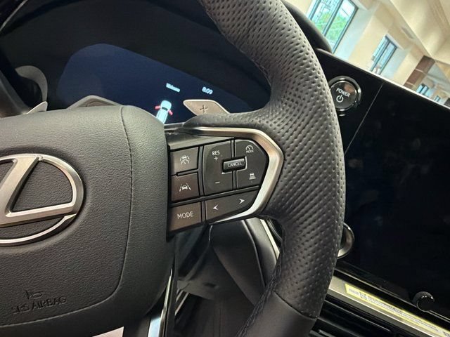 New 2026 Lexus TX 500h AWD w/ Technology Package image 33
