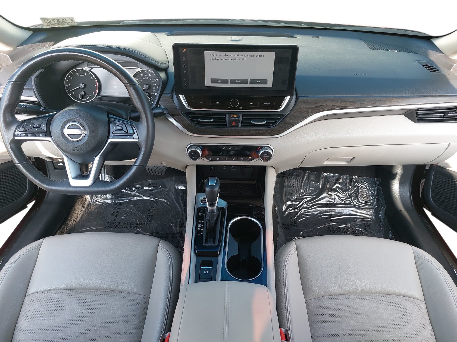 Used 2024 Nissan Altima 2.5 SL FWD image 9