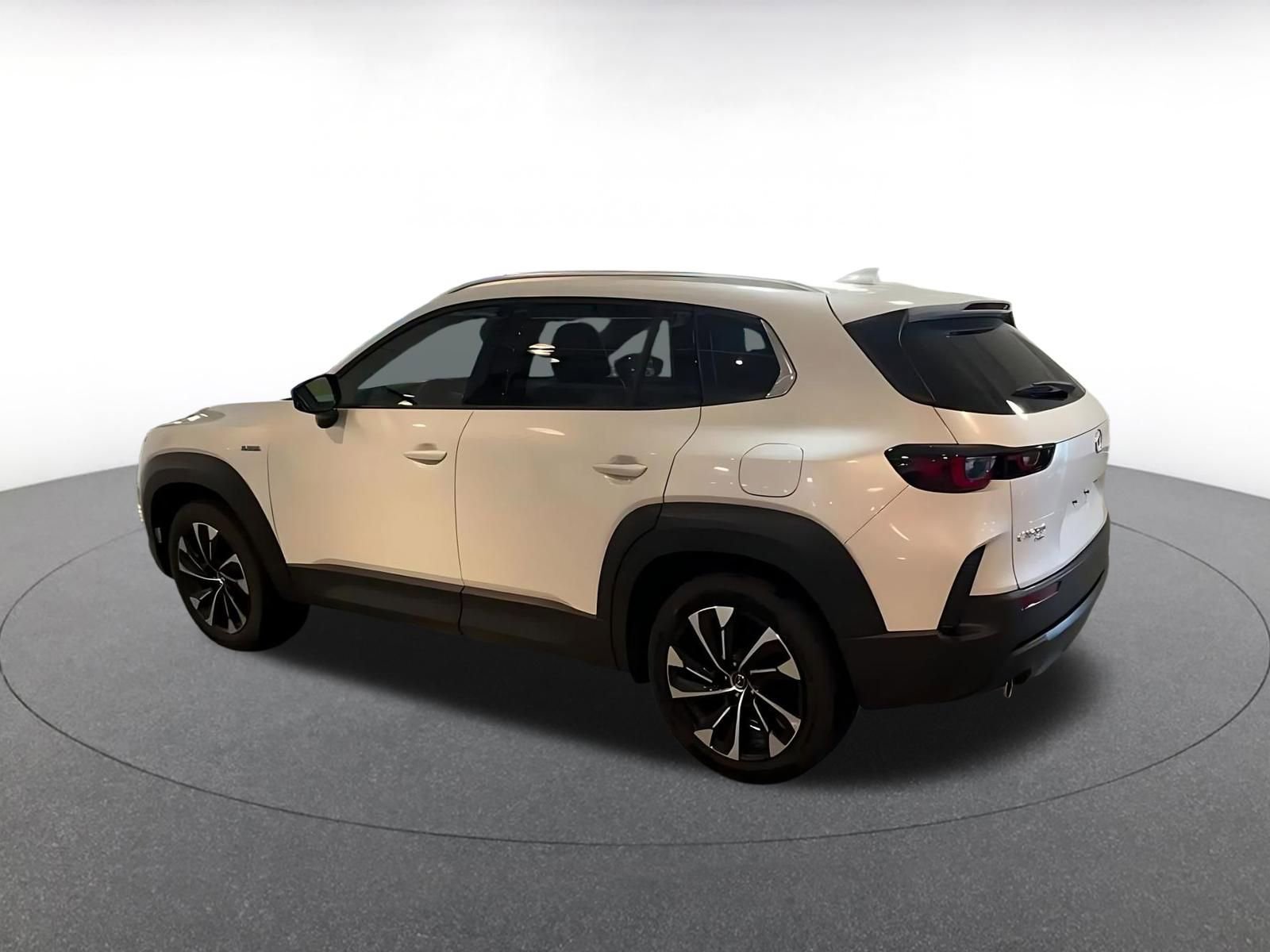 Used 2025 MAZDA CX-50 2.5 Hybrid w/ Premium Plus Pkg image 10