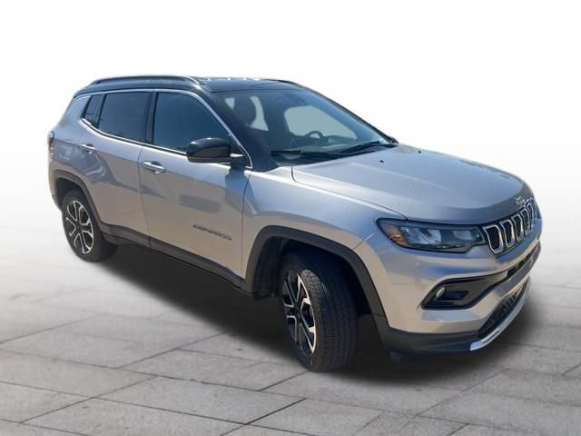 Used 2023 Jeep Compass Limited image 1