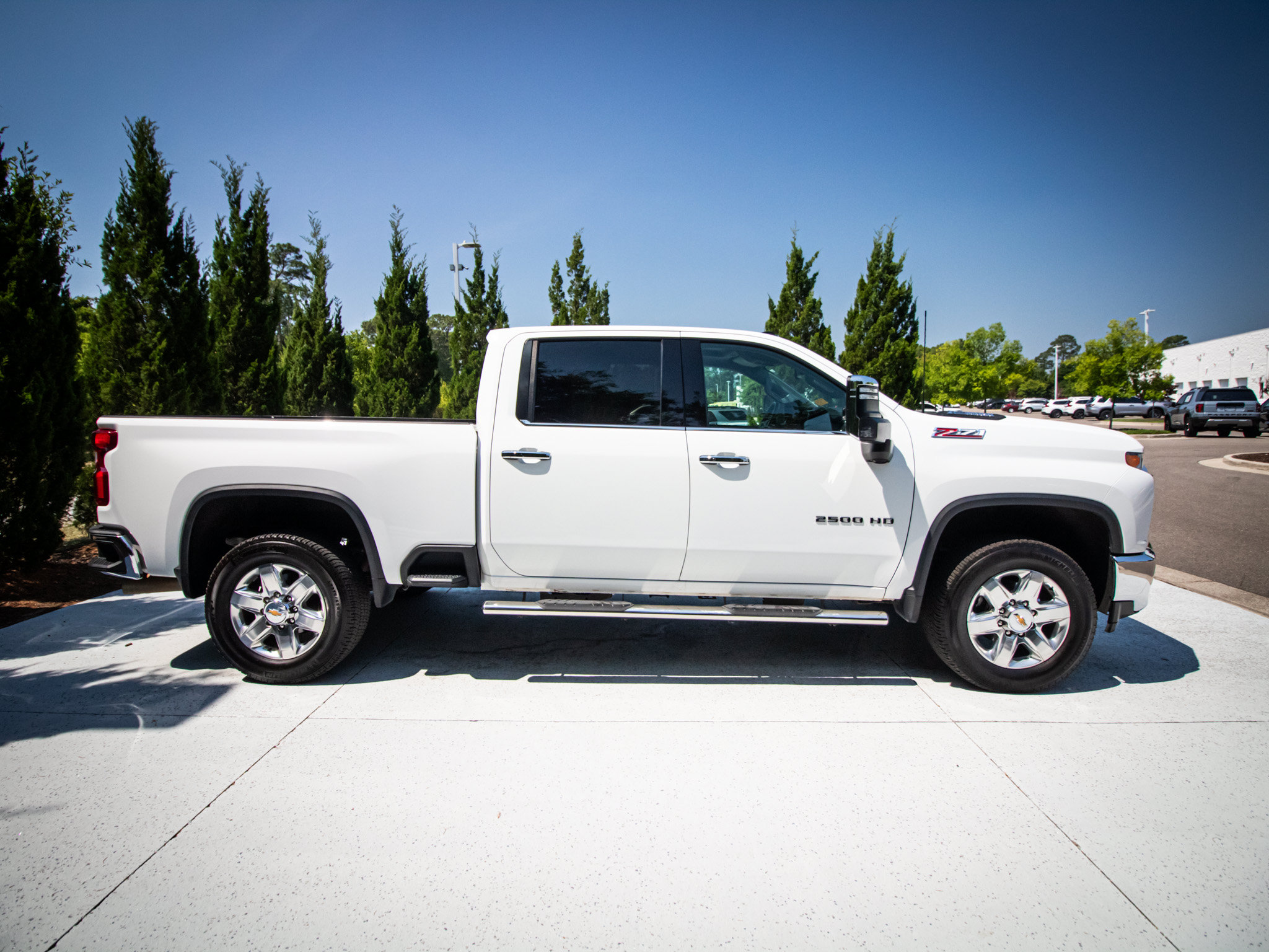 Used 2023 Chevrolet Silverado 2500 LTZ AWD/4WD image 11