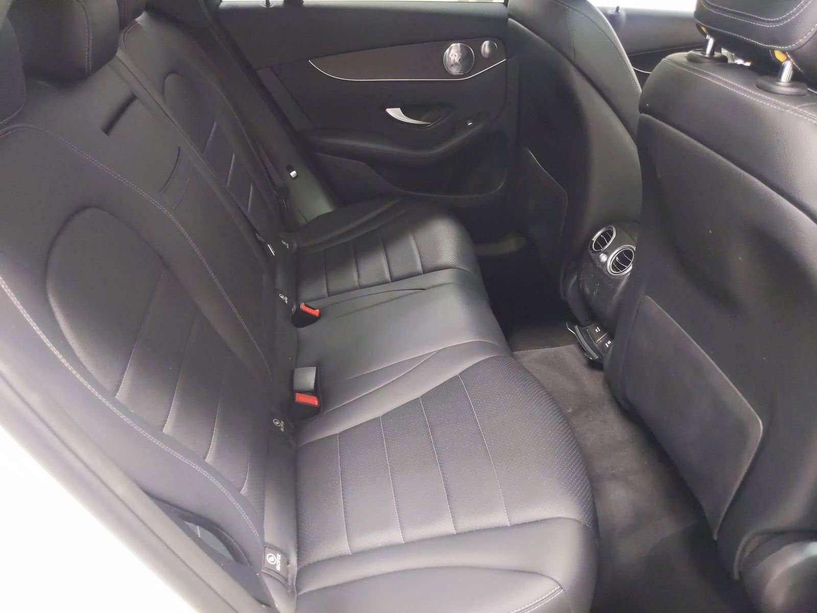 Used 2017 Mercedes-Benz GLC 300 image 24