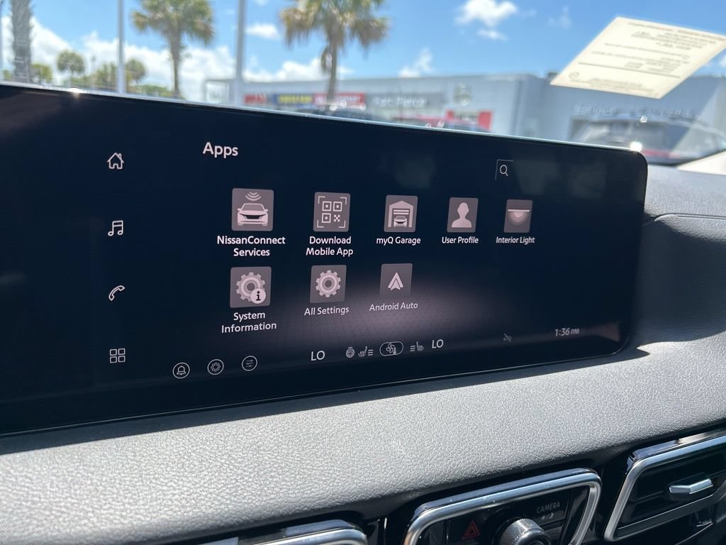 New 2026 Nissan Sentra SR w/ SR Premium Package FWD image 36