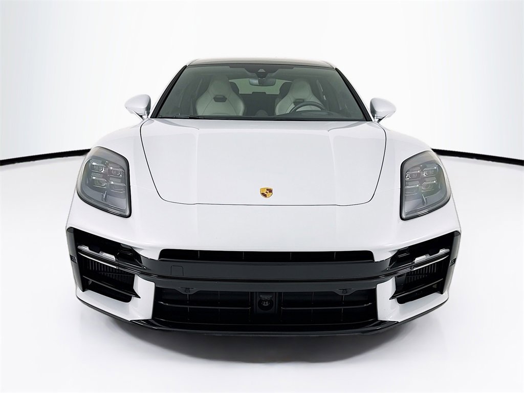 Certified 2025 Porsche Panamera GTS image 6
