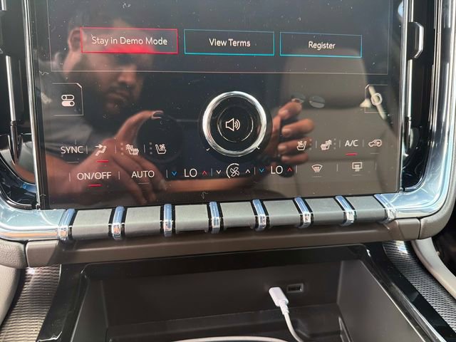 New 2026 GMC Yukon Elevation w/ Elevation Premium Package image 24