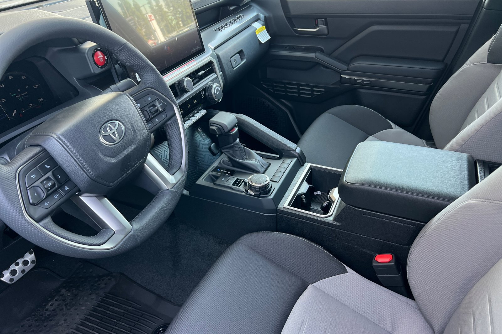 Certified 2026 Toyota Tacoma TRD Sport AWD/4WD image 9