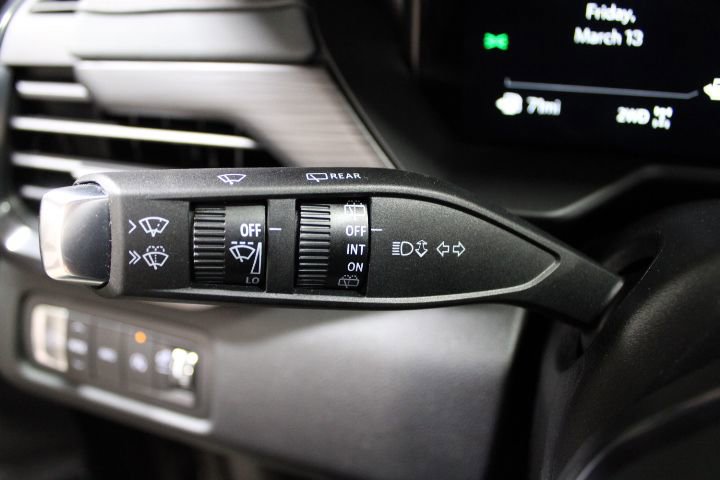 New 2026 GMC Acadia AT4 w/ Super Cruise Package image 37