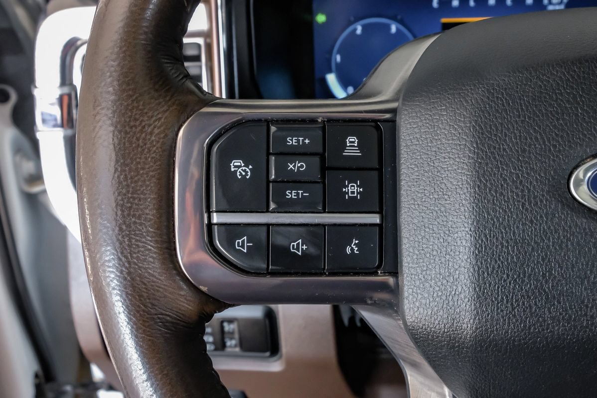 Used 2024 Ford F350 King Ranch w/ FX4 Off-Road Package AWD/4WD image 16