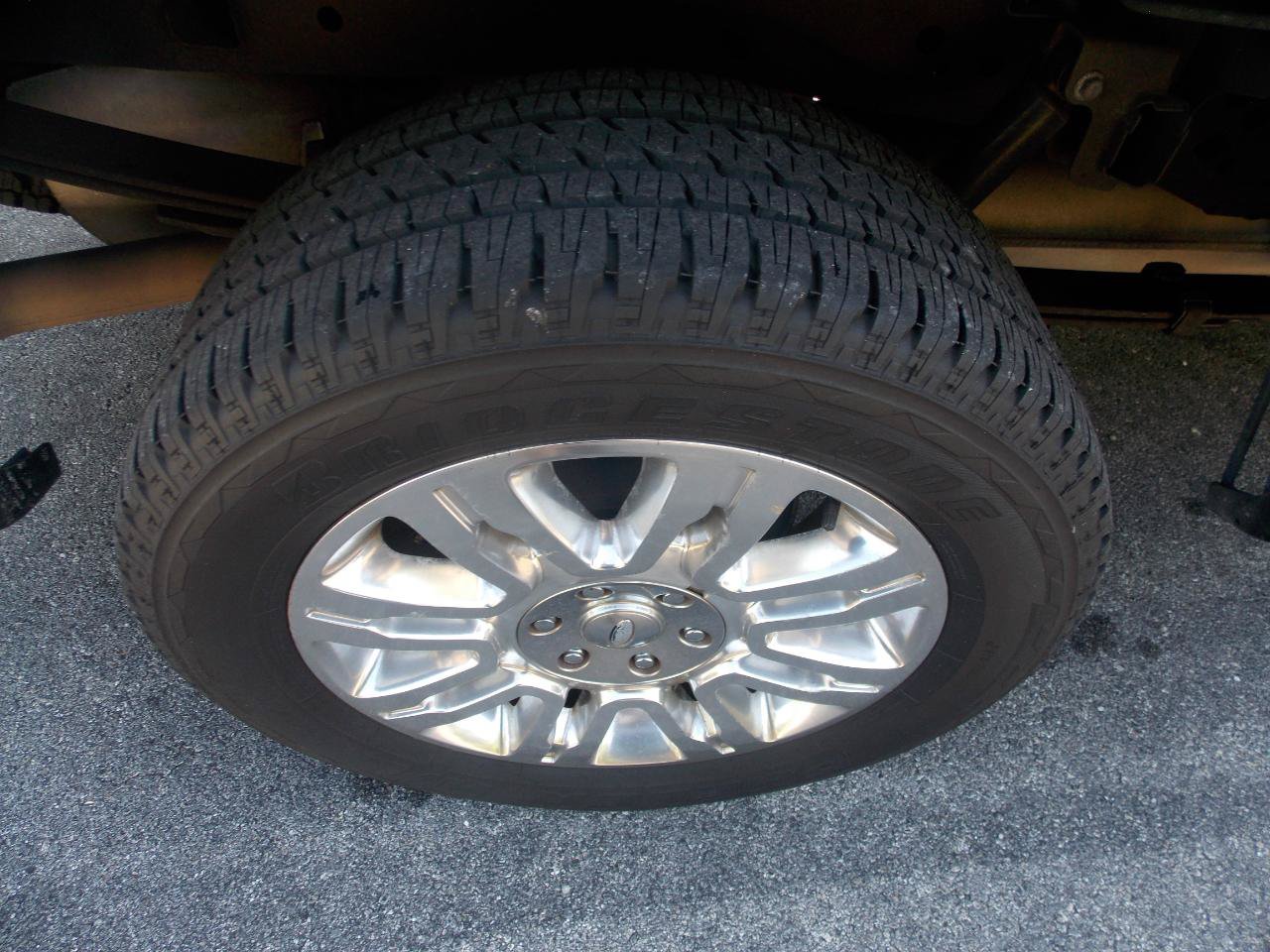 Used 2011 Ford F150 Platinum AWD/4WD image 24
