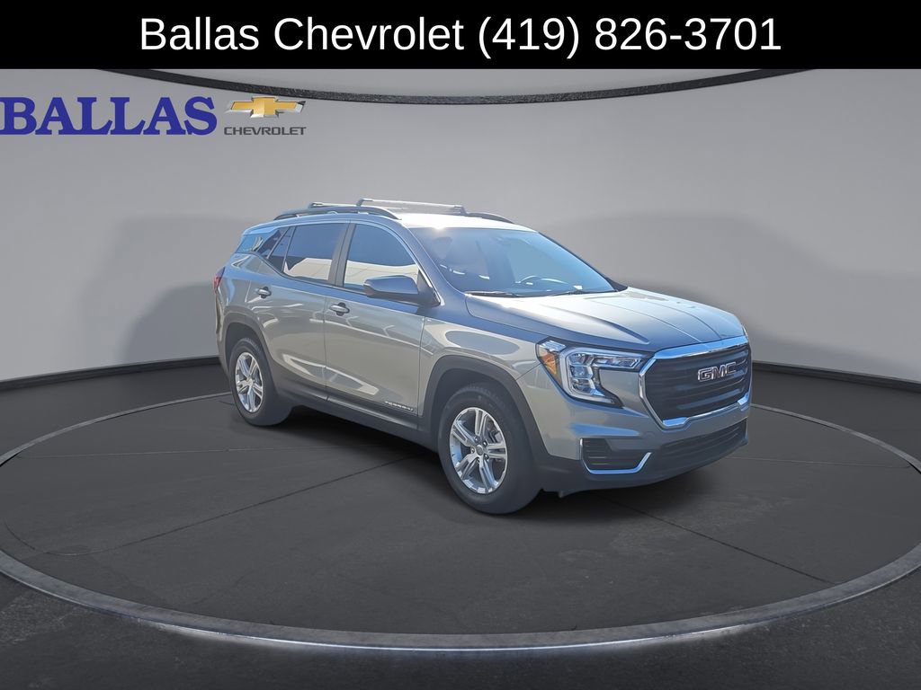 Certified 2023 GMC Terrain SLE w/ Driver Convenience Package FWD image 2