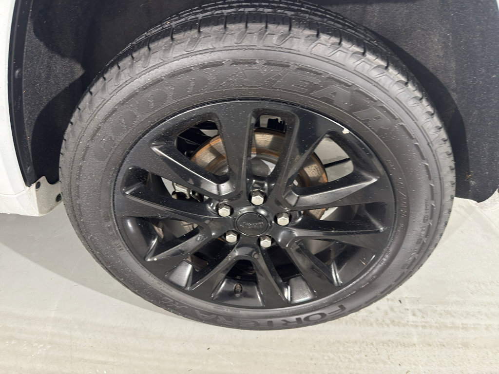 Used 2020 Jeep Grand Cherokee Altitude image 6