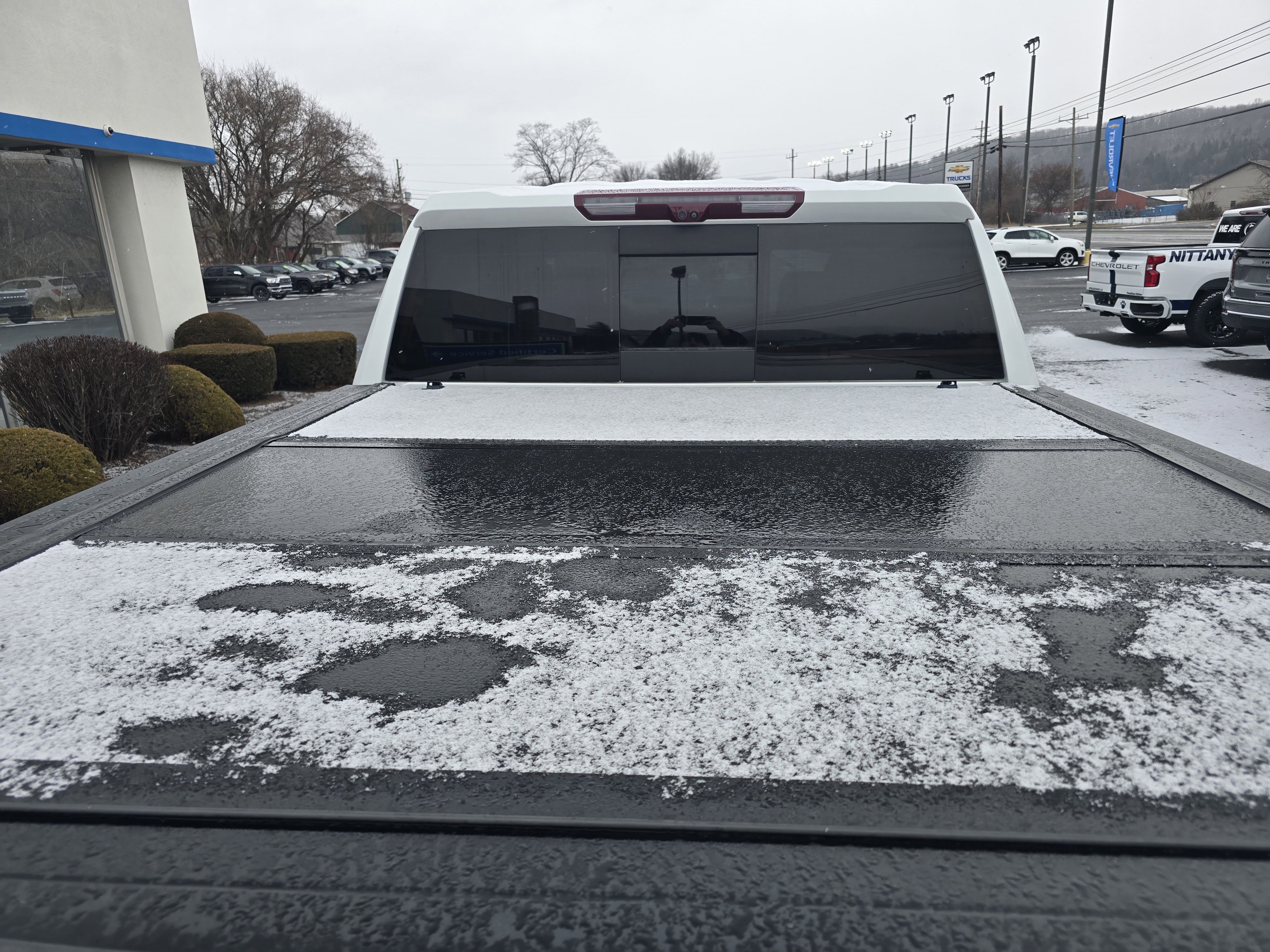 Used 2022 Chevrolet Silverado 1500 ZR2 w/ Technology Package image 5