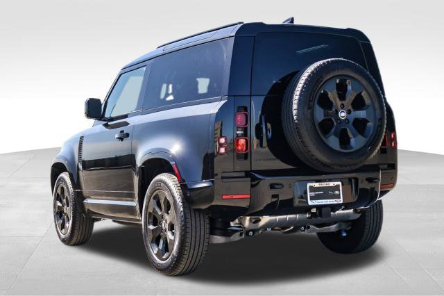 Certified 2025 Land Rover Defender 90 X-Dynamic SE AWD/4WD image 6