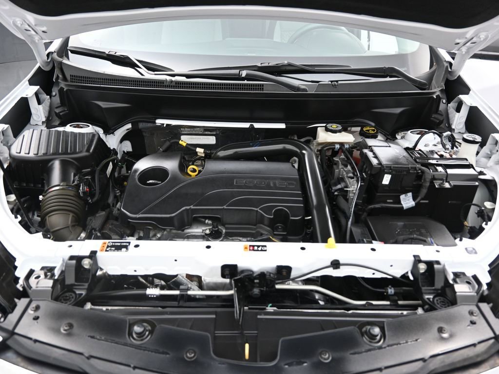 Used 2024 Chevrolet Equinox LS image 12