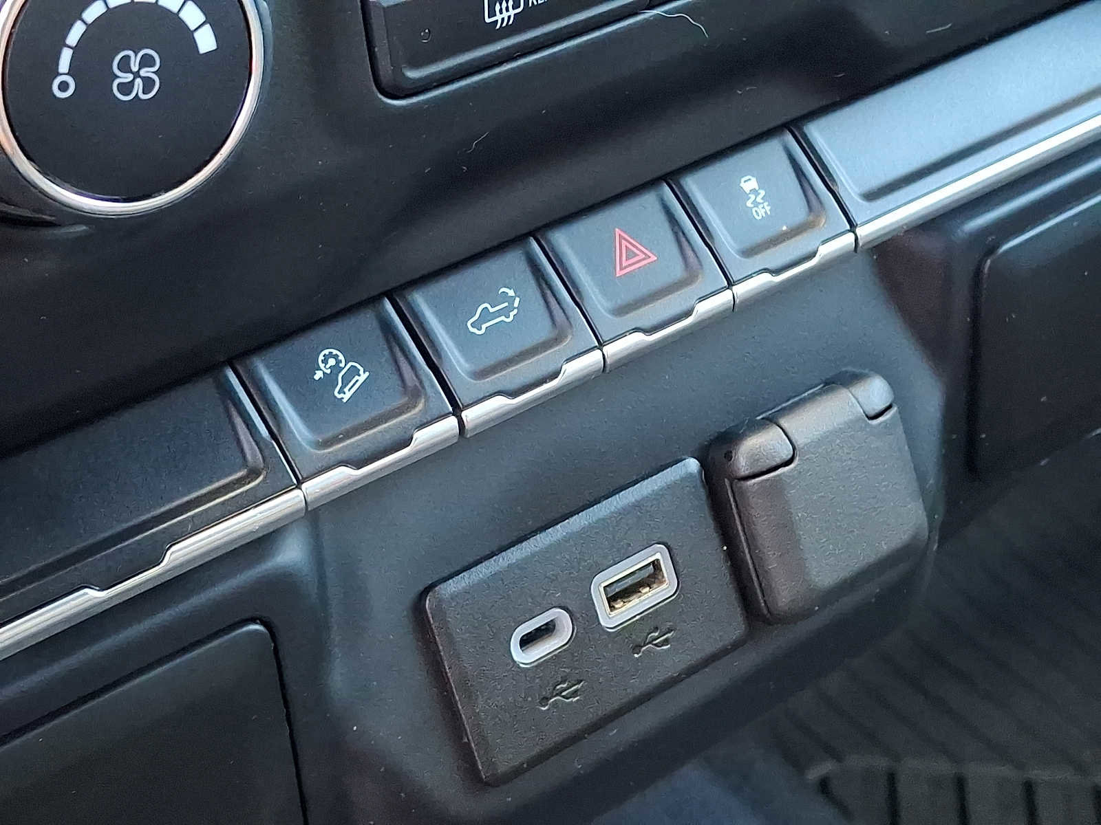 Used 2021 Chevrolet Silverado 1500 Custom Trail Boss w/ Midnight Edition image 23