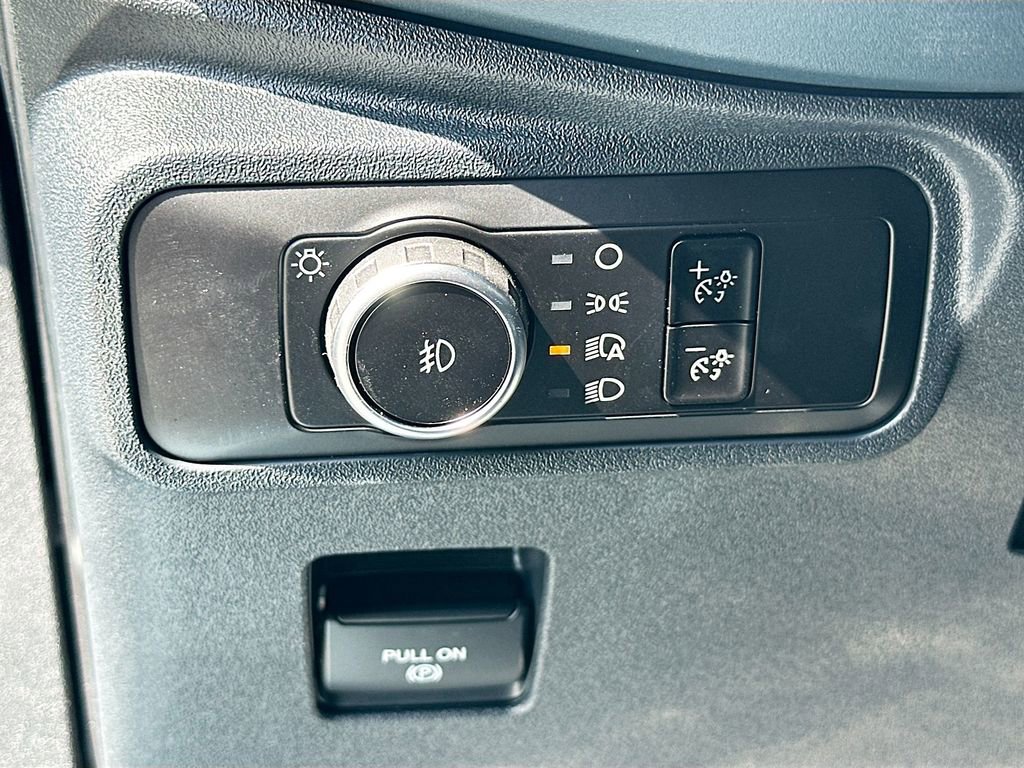 Used 2025 Ford Bronco Heritage Edition AWD/4WD image 10