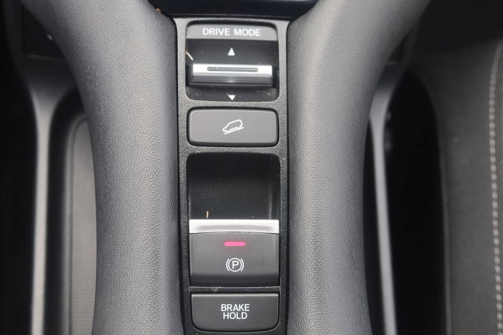 Used 2024 Honda HR-V LX image 15