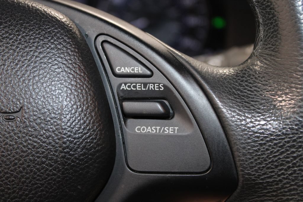 Used 2015 INFINITI Q60 AWD Coupe w/ Premium Package image 22