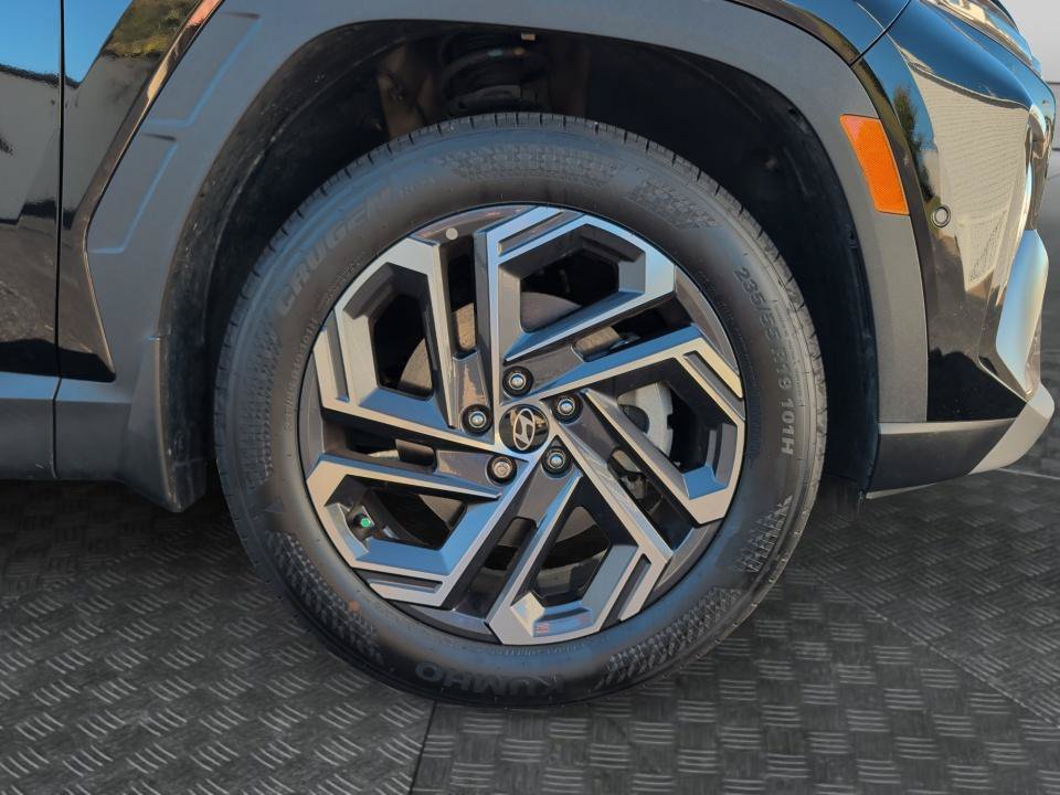 Certified 2025 Hyundai Tucson Limited AWD/4WD image 25