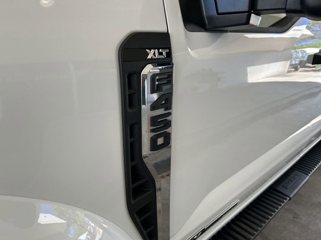 Used 2025 Ford F450 XLT image 13